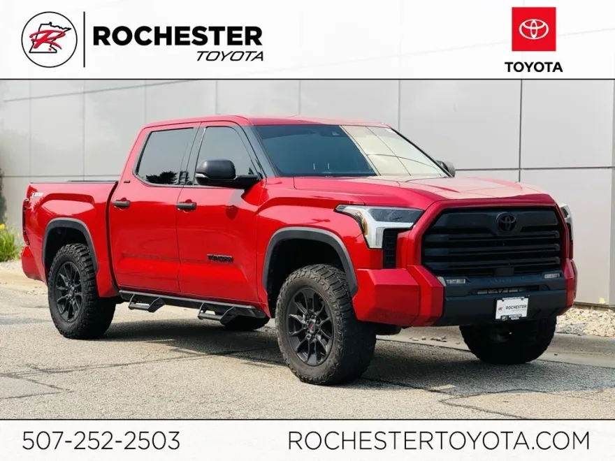 2022 Toyota Tundra SR5 photo 1