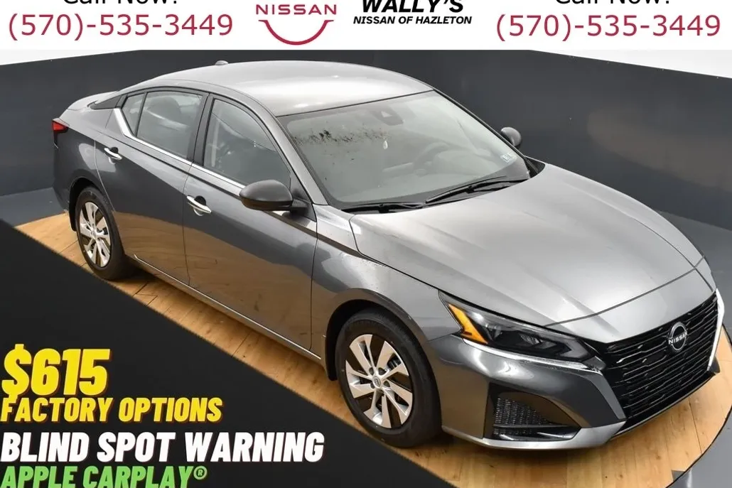 2025 Nissan Altima S photo 1
