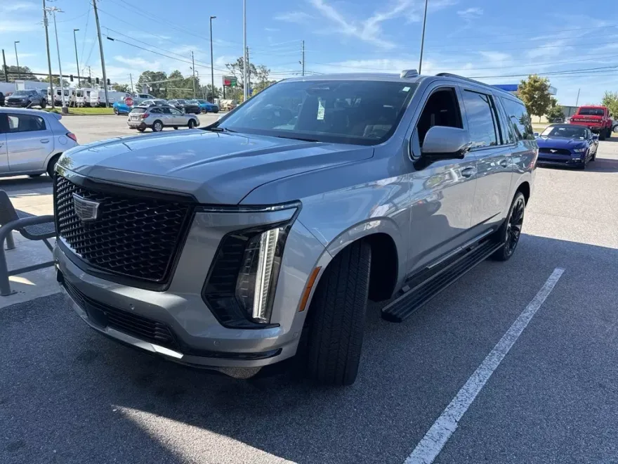 2025 Cadillac Escalade Sport Platinum ESV photo 1
