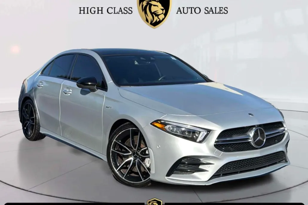 2021 Mercedes Benz A AMG 35 4MATIC photo 1