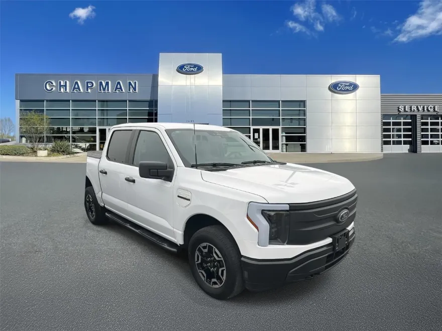 2023 Ford F-150 Lightning photo 1