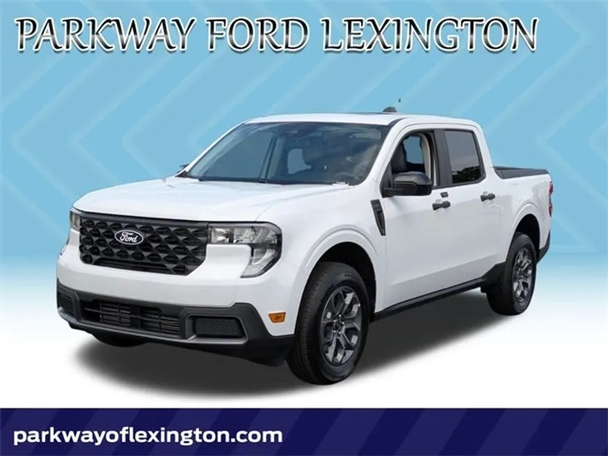 2025 Ford Maverick XLT photo 1