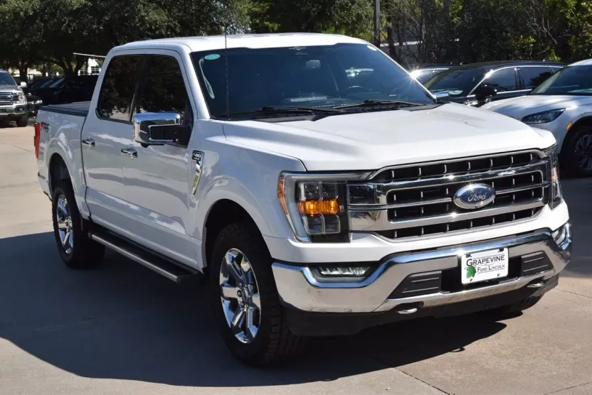 2023 Ford F-150 Lariat photo 1