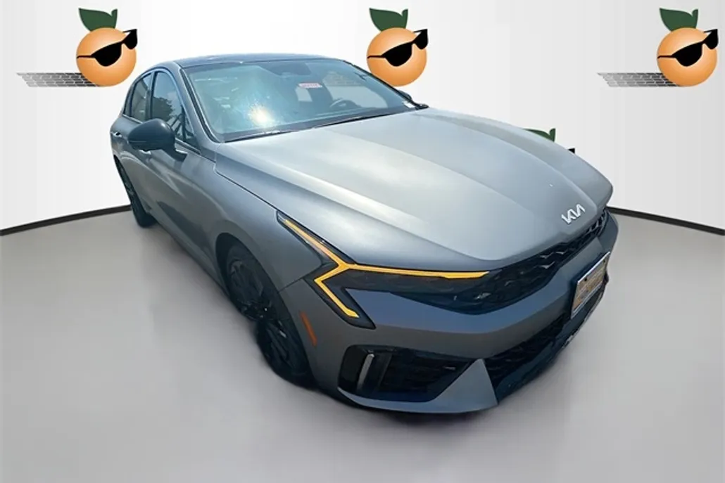 2026 Kia K5 GT photo 1