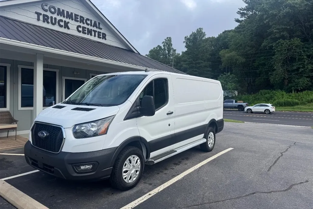 2023 Ford Transit Cargo photo 1
