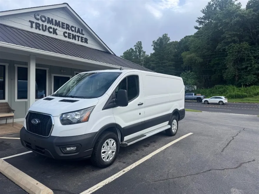 2023 Ford Transit Cargo photo 1