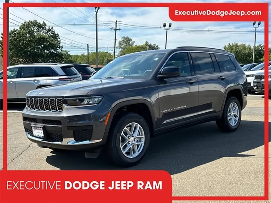 2025 Jeep Grand Cherokee Laredo X photo 1