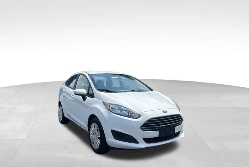 2019 Ford Fiesta S photo 1