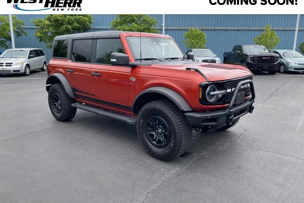 2024 Ford Bronco Wildtrak photo 1