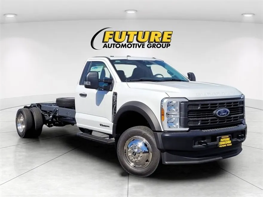 2024 Ford F-550 XL photo 1