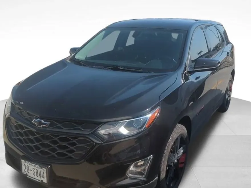 2019 Chevrolet Equinox LT photo 1