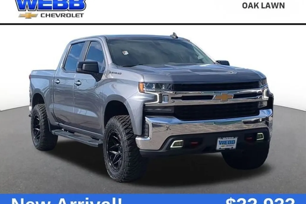 2022 Chevrolet Silverado 1500 LT photo 1