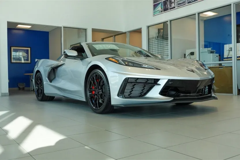 2026 Chevrolet Corvette Stingray 2LT photo 1