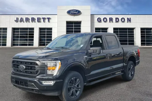 2023 Ford F-150 XLT photo 2