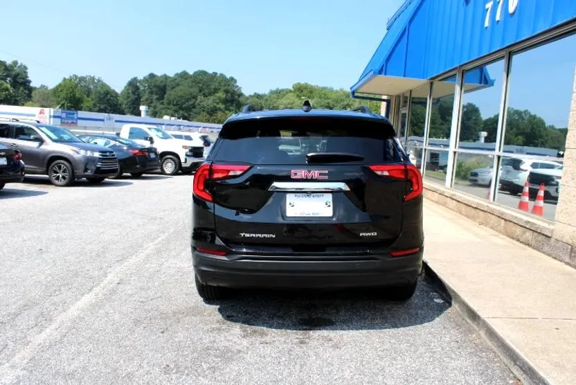 2020 Gmc Terrain SLE photo 1