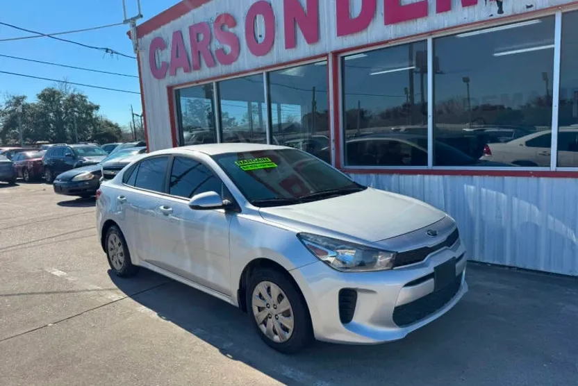 2019 Kia Rio LX photo 1