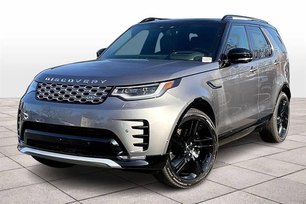 2025 Land Rover Discovery Metropolitan Edition photo 1