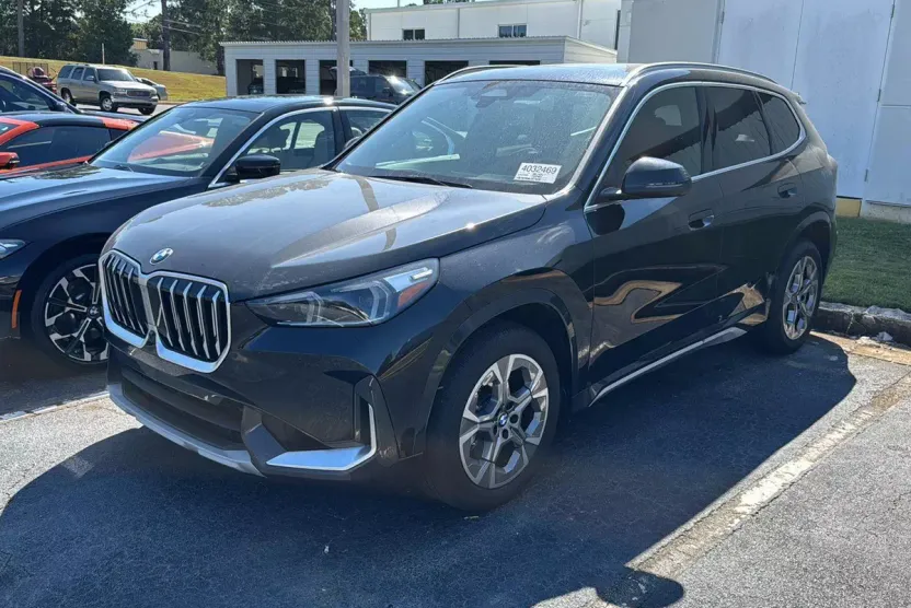 2025 Bmw X1 XDrive28i photo 1