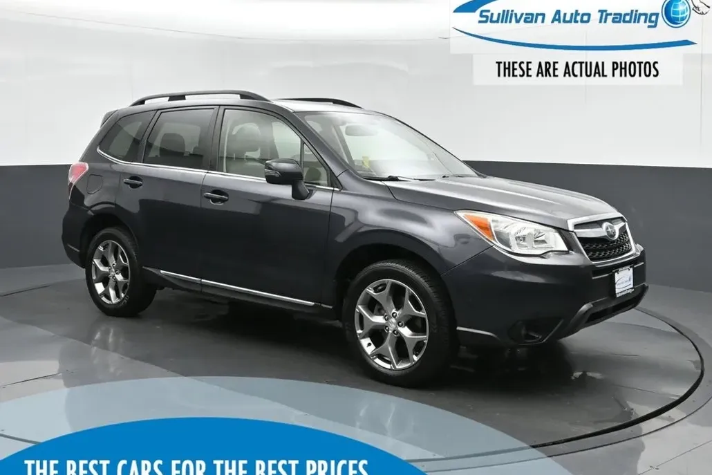 2016 Subaru Forester 2.5i Touring photo 1