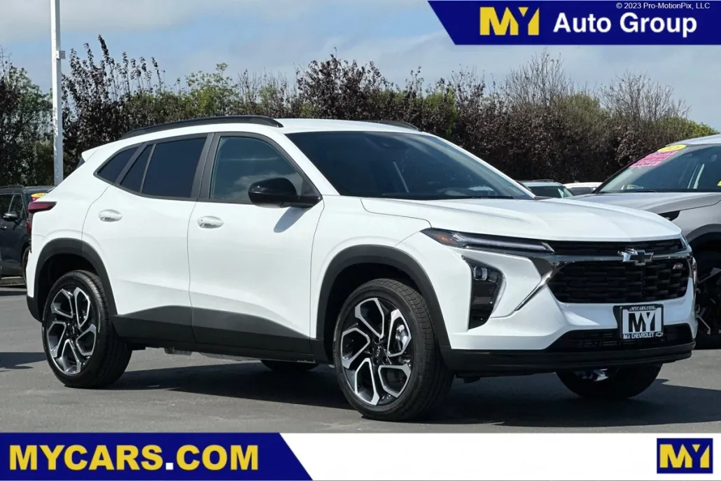 2025 Chevrolet Trax photo 1
