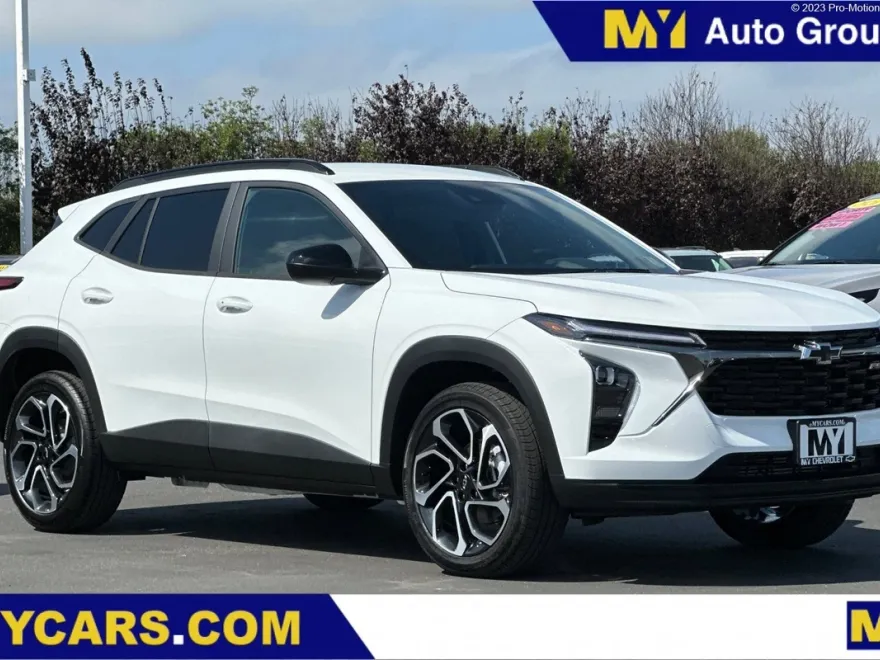 2025 Chevrolet Trax photo 1