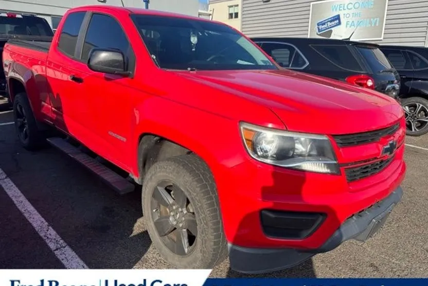 2017 Chevrolet Colorado LT photo 1