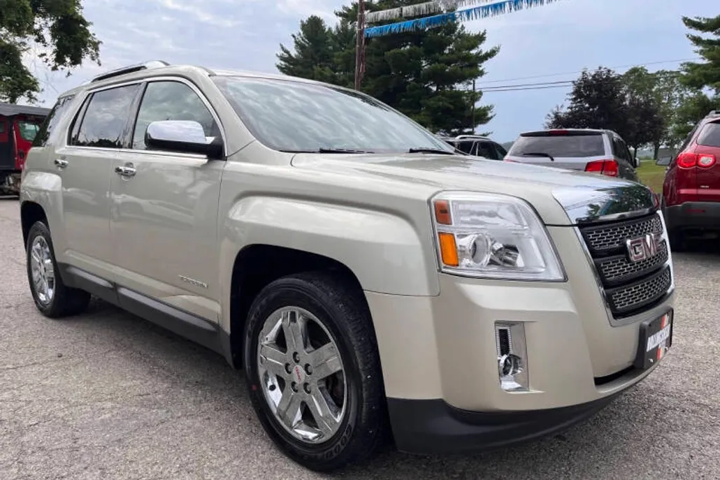 2013 Gmc Terrain SLE photo 1