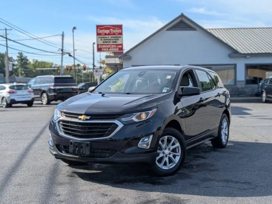 2020 Chevrolet Equinox LS photo 1