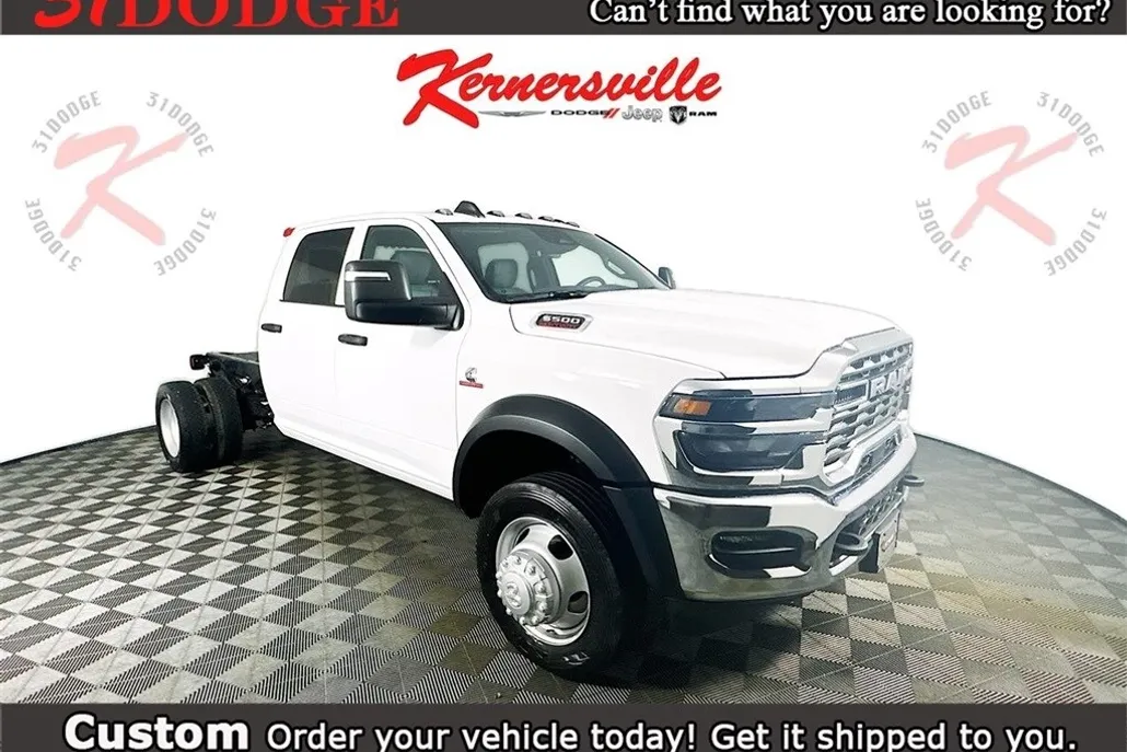 2025 Ram 5500 Tradesman photo 1