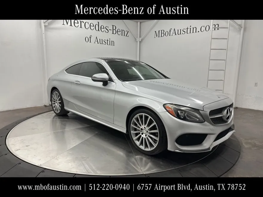 2017 Mercedes Benz C 300 photo 1