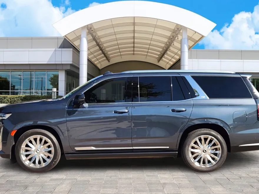 2021 Cadillac Escalade Premium Luxury photo 1