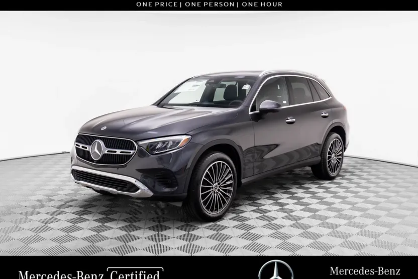 2025 Mercedes Benz GLC 300 4MATIC photo 1