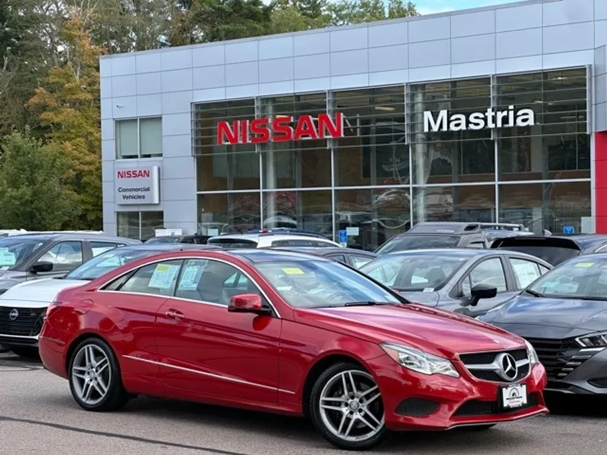 2014 Mercedes Benz E 350 4MATIC Coupe photo 1