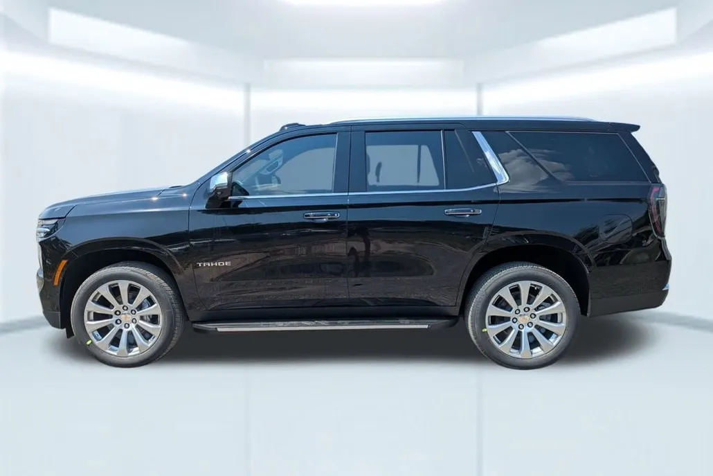 2026 Chevrolet Tahoe Premier photo 1