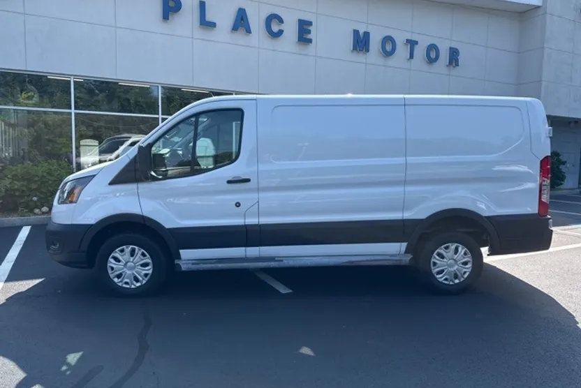 2023 Ford Transit photo 1