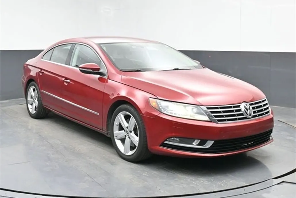2014 Volkswagen CC 2.0T Sport photo 1