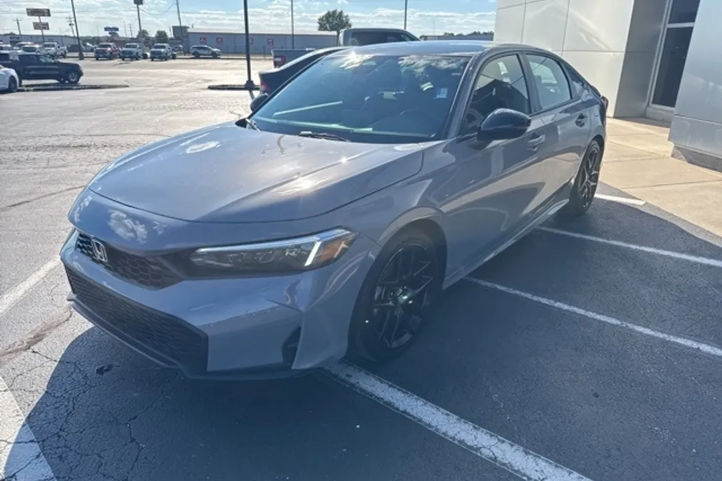 2025 Honda Civic Sport photo 1