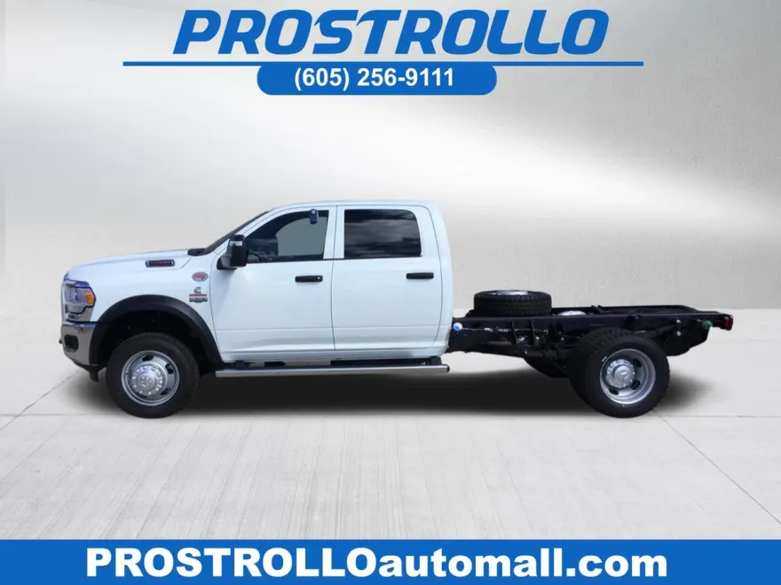 2024 Ram 5500 Tradesman photo 1