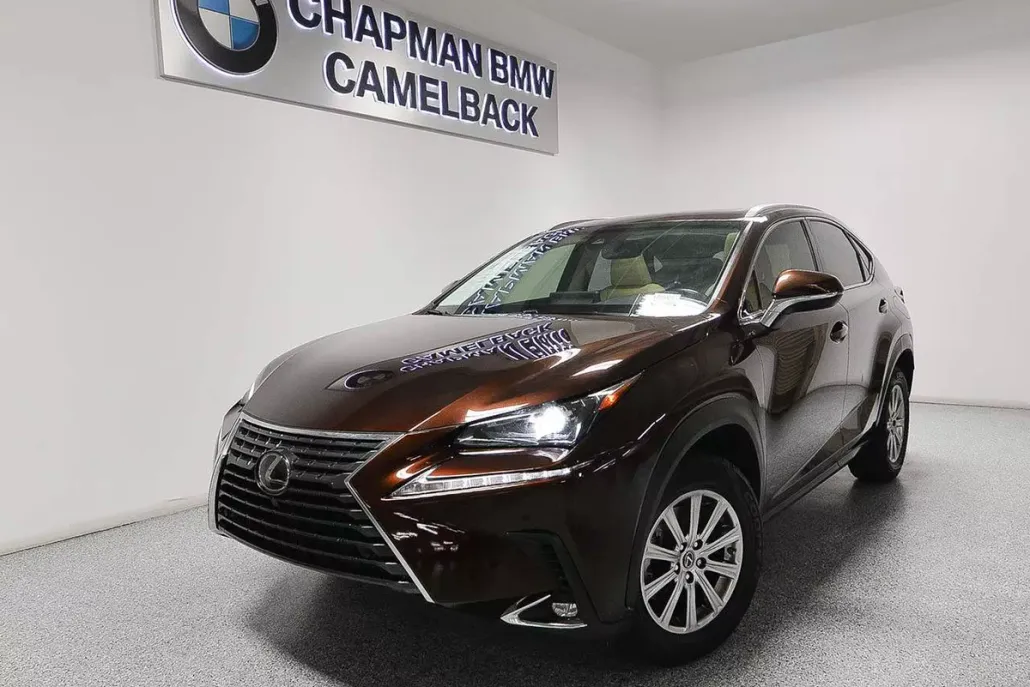 2018 Lexus NX 300 Luxury photo 1