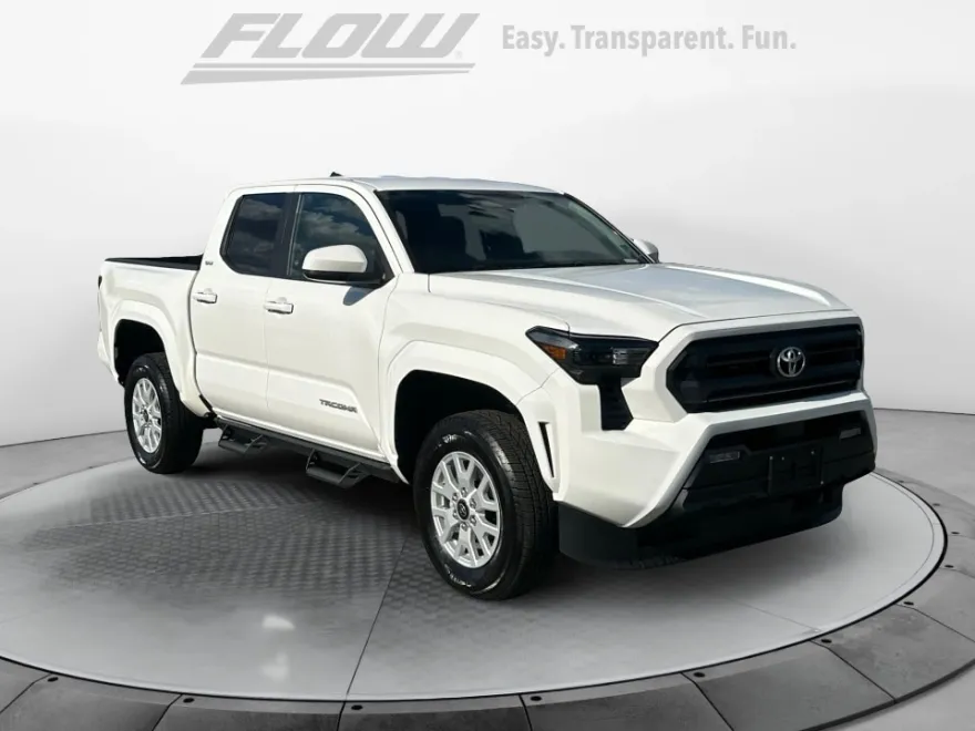 2024 Toyota Tacoma SR5 4x4 photo 1