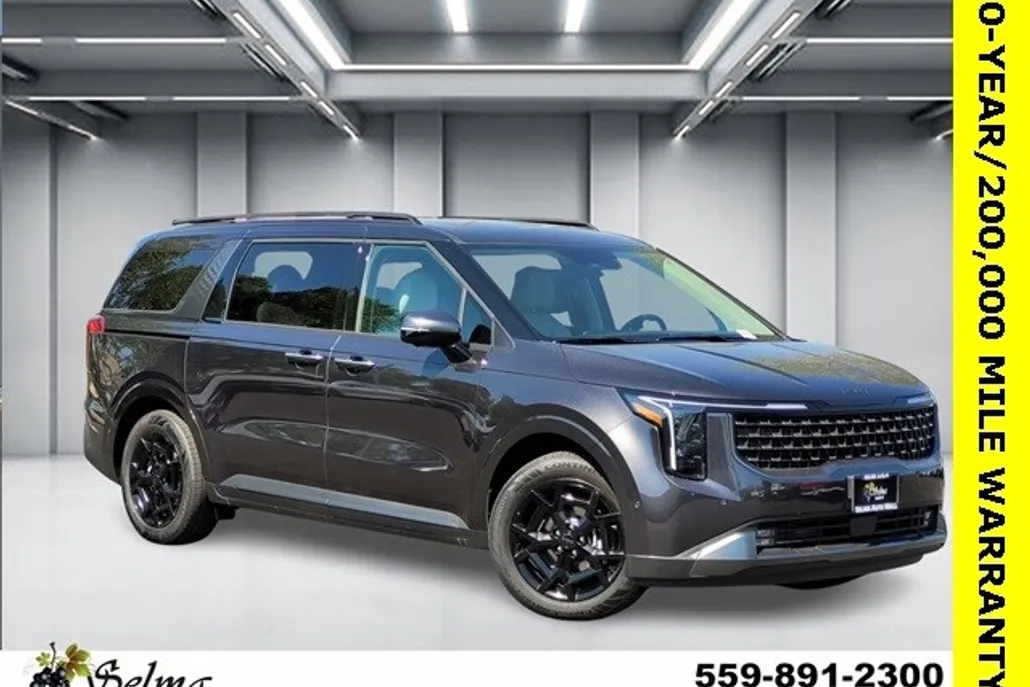 2025 Kia Carnival SX photo 1