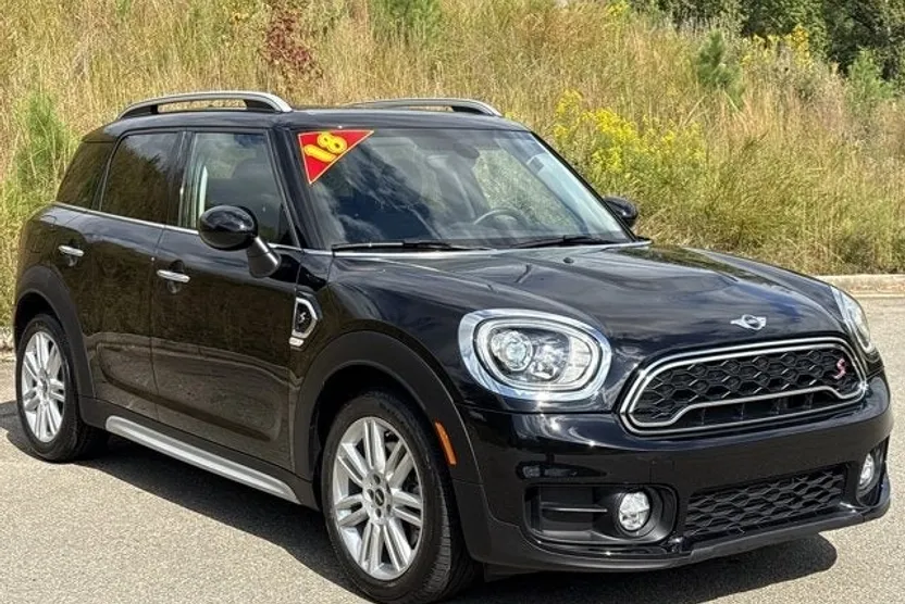 2018 Mini Countryman S photo 1