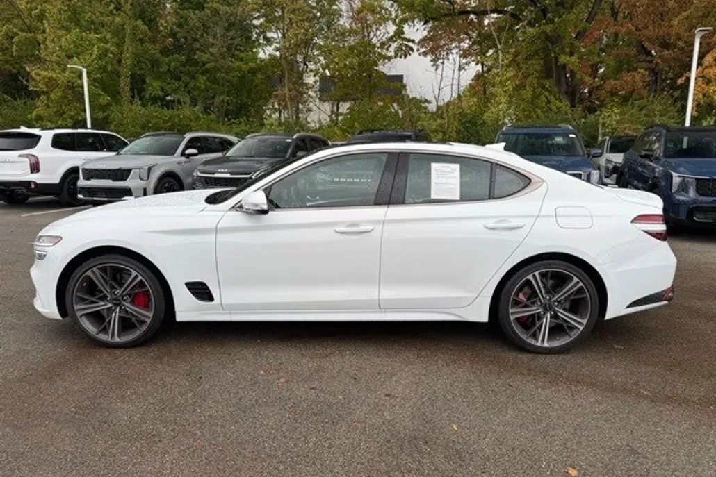 2025 Genesis G70 3.3T Sport Advanced photo 1