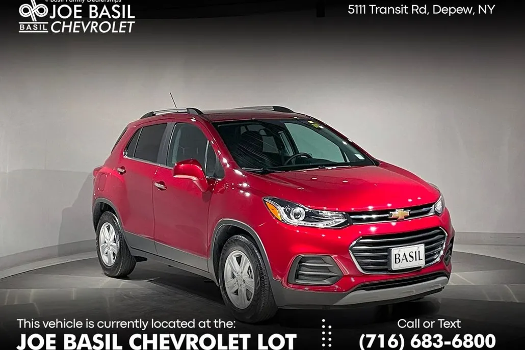 2018 Chevrolet Trax LT photo 1