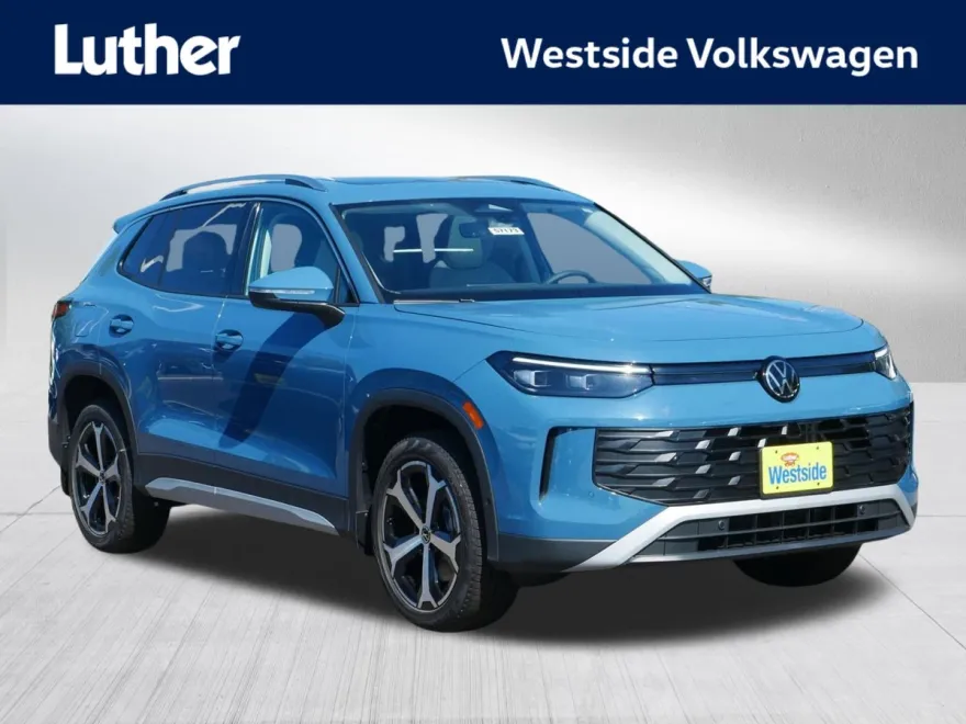 2025 Volkswagen Tiguan SE photo 1