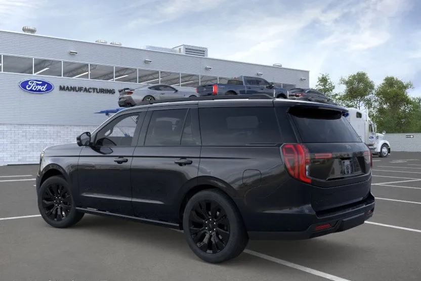 2025 Ford Expedition Platinum photo 1