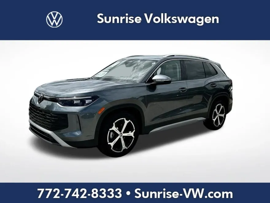 2025 Volkswagen Tiguan SE photo 1