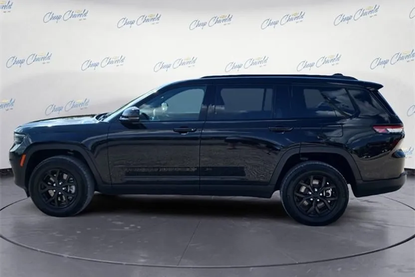 2024 Jeep Grand Cherokee Altitude photo 1