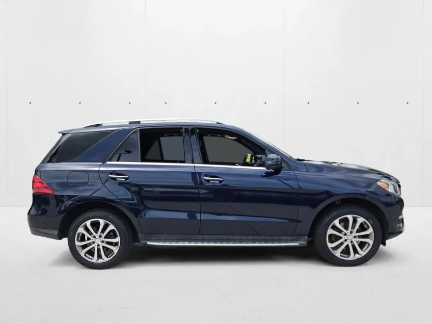 2017 Mercedes Benz GLE 350 4MATIC photo 1