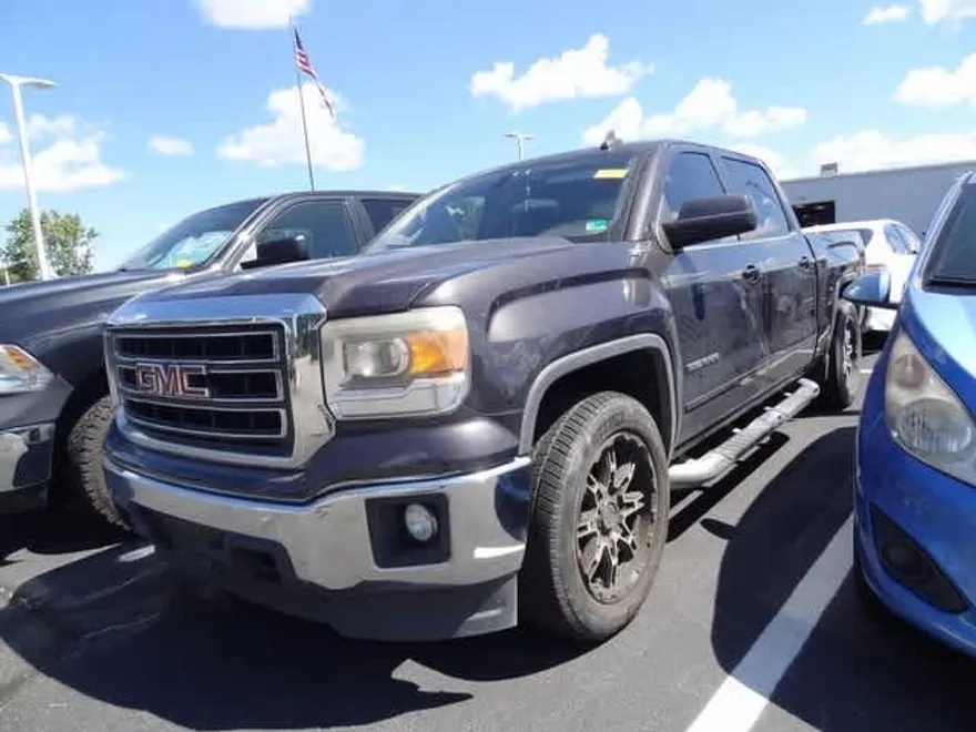 2015 Gmc Sierra 1500 SLE photo 1